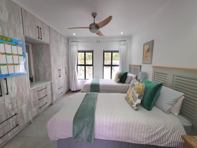 5 Bedroom Property for Sale in Dwarskersbos Western Cape
